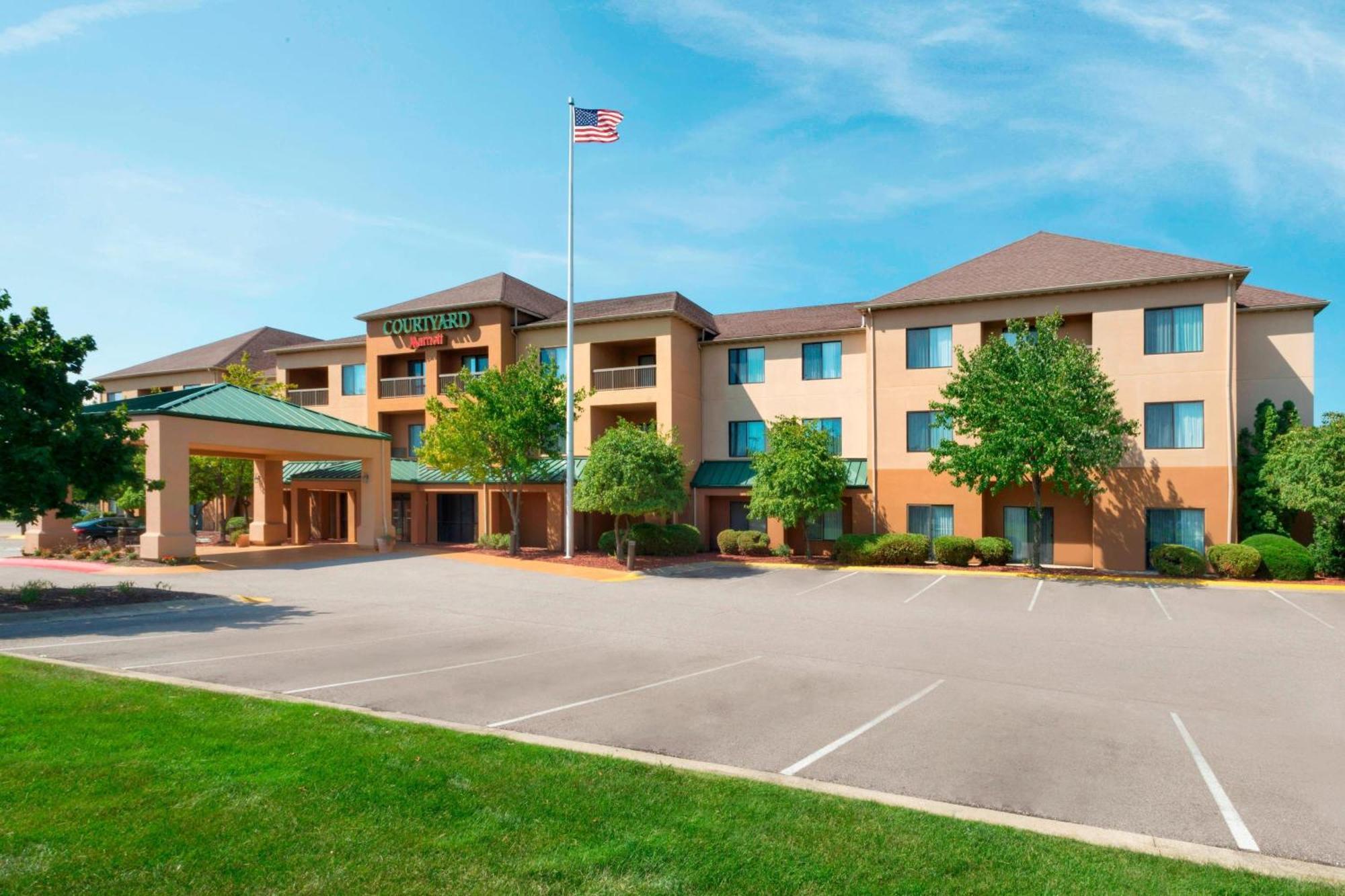 Courtyard Akron Fairlawn Montrose Екстериор снимка