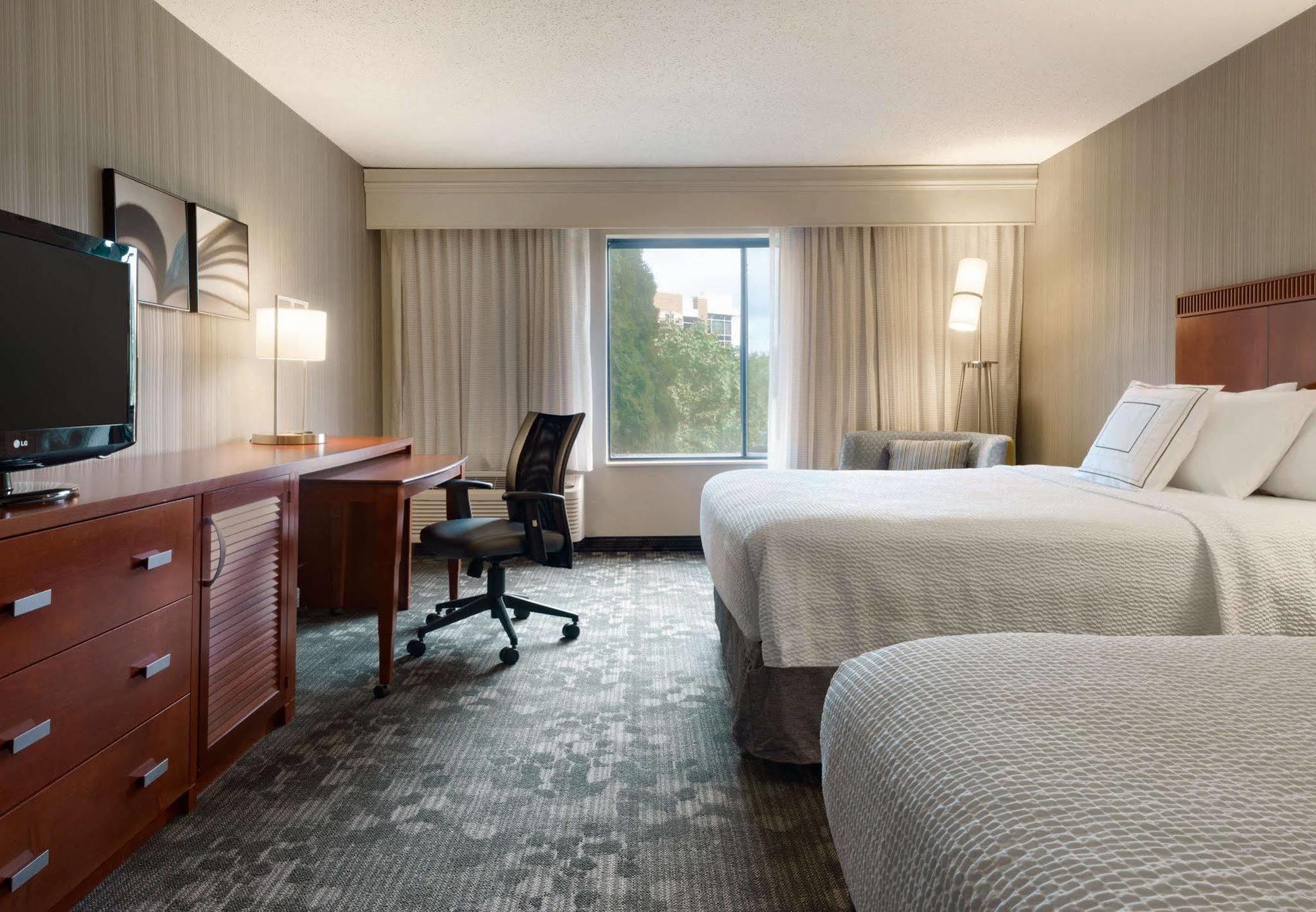 Courtyard Akron Fairlawn Montrose Екстериор снимка